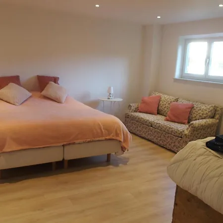 Anc. Seigneurie De Boucaut בית נופש טורנאי